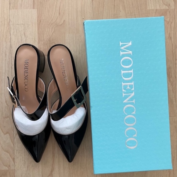 Women's Buckle Patent Solid Pointed Toe Chunky Low Heel Mules --Never Worn! - Picture 5 of 9